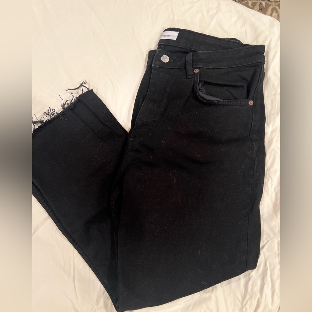 Zara Cropped Black Jeans